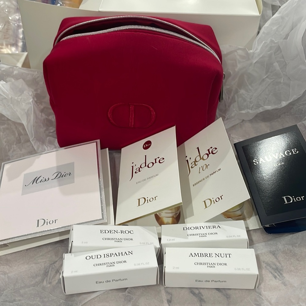 Dior Cosmetic bag and samplers